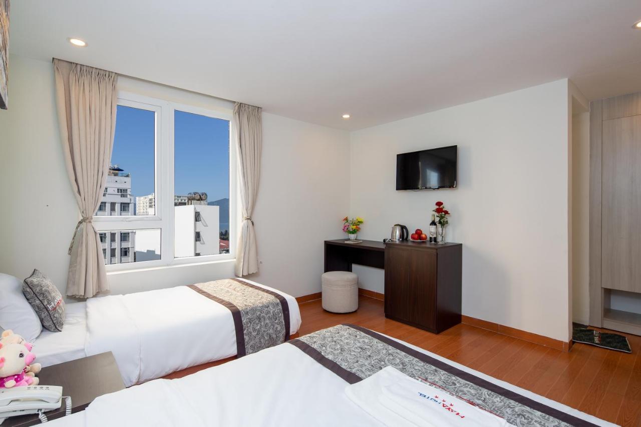 Haya Hotel Beach Дананг Екстер'єр фото